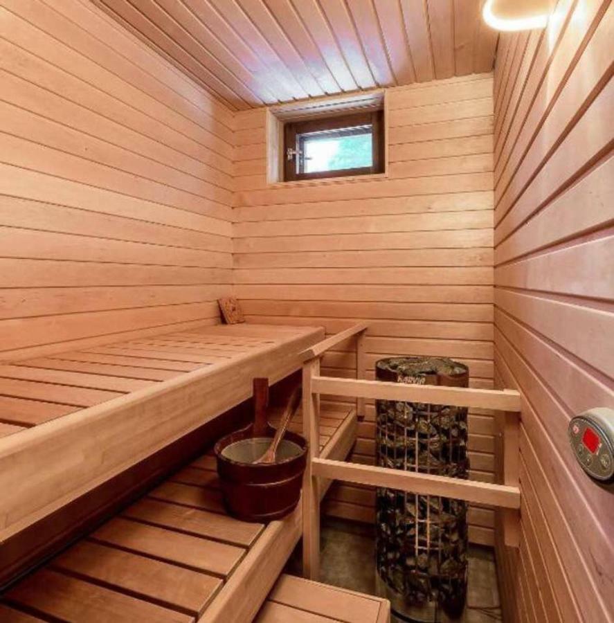 Kaunis Valoisa 3 Krs Pikkukaksio Vantaa Koivukylae Apartamento Exterior foto